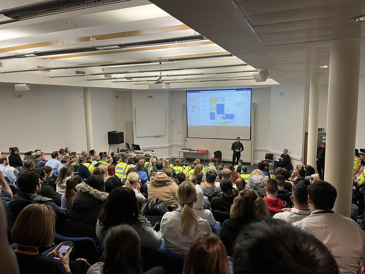 ProfLorraineD's tweet photo. @UoGSimulation Briefing complete #OPBlizzard23 let the action begin #greatlearningopportunity @uniofglos #multiprofessionallearning prep for practice @One_Glos https://t.co/3XMlP3Ju2h