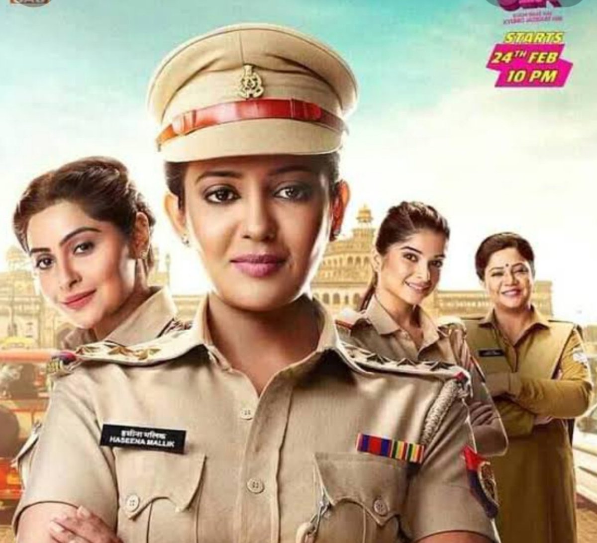 TheMusharraff's tweet photo. #Savemaddamsir 
We Love MaddamSir
please don't offair MADDAMSIR
@sabtv #MaddamSir https://t.co/Qi2m2mkCeg