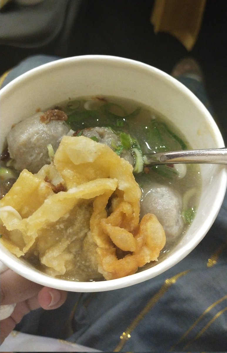 50.000 IDR •🤍

— RT this
25K/each (2 winners)