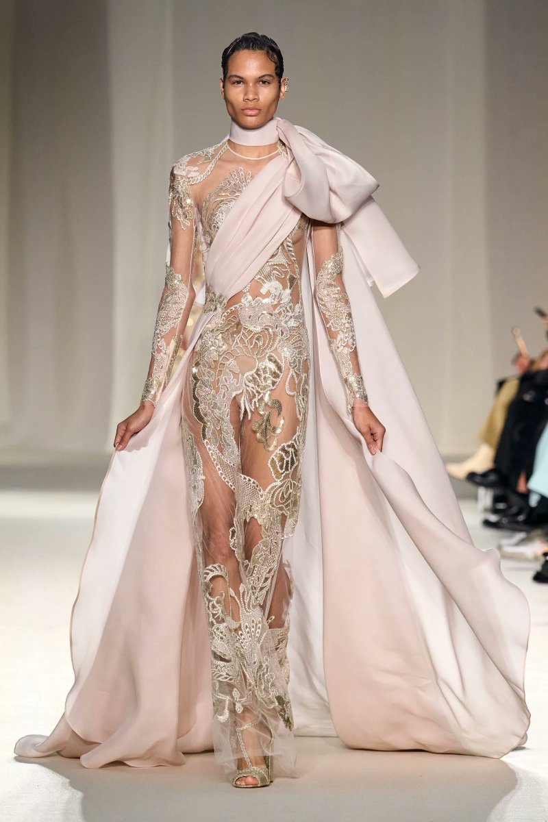 sadaboutchiffon's tweet photo. ELIE SAAB SPRING 2023 COUTURE COLLECTION [3/4]. https://t.co/sbKC1j7ZX3