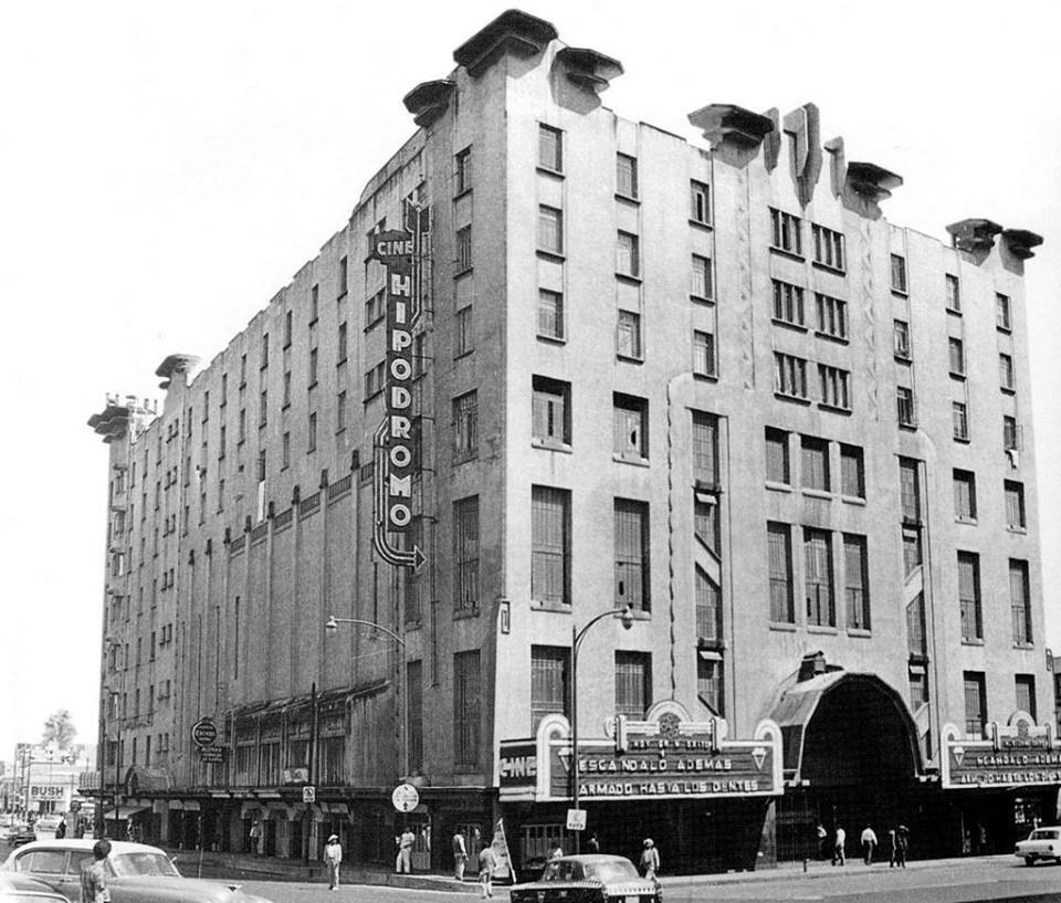 AndresGuzBJ's tweet photo. Cine Hipódromo, en el edificio "Ermita", ubicado en Av. Revolución y Jalisco.
Inaugurado en los 30s.
#Anguz #CDMX 
#Tbt #TBThursday https://t.co/IO7qEMmV4W