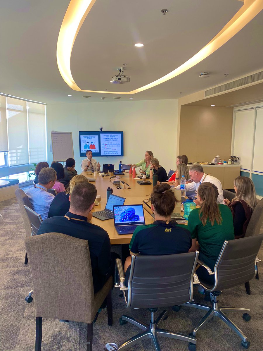 We do love to #learn over here <a href="/SHBriverside/">Shrewsbury Riverside</a> Another successful learning lunch from Tom O’Brien encouraging us to think a little more when it comes to getting our systems in order - particularly the dreaded email! #teachlearnlead #weareahrewsbury