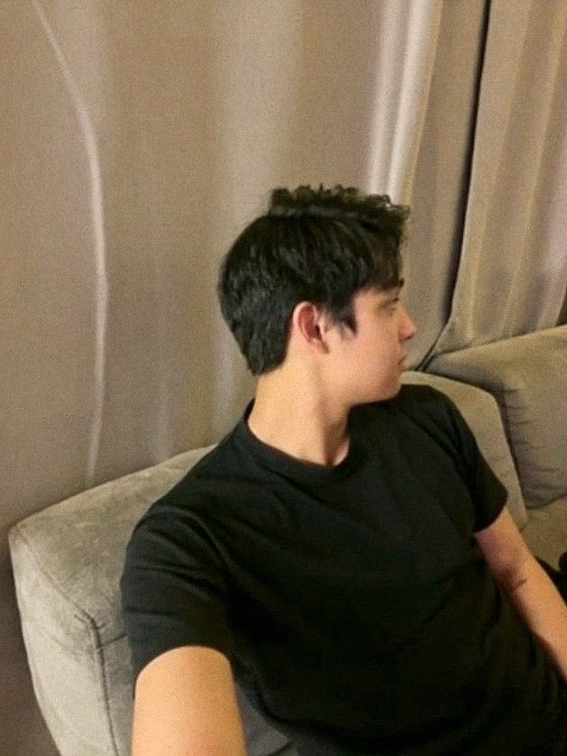 BabyAI_Agent's tweet photo. 0.5 selfie 😆 #DonnyPangilinan https://t.co/IScEWNdDOx