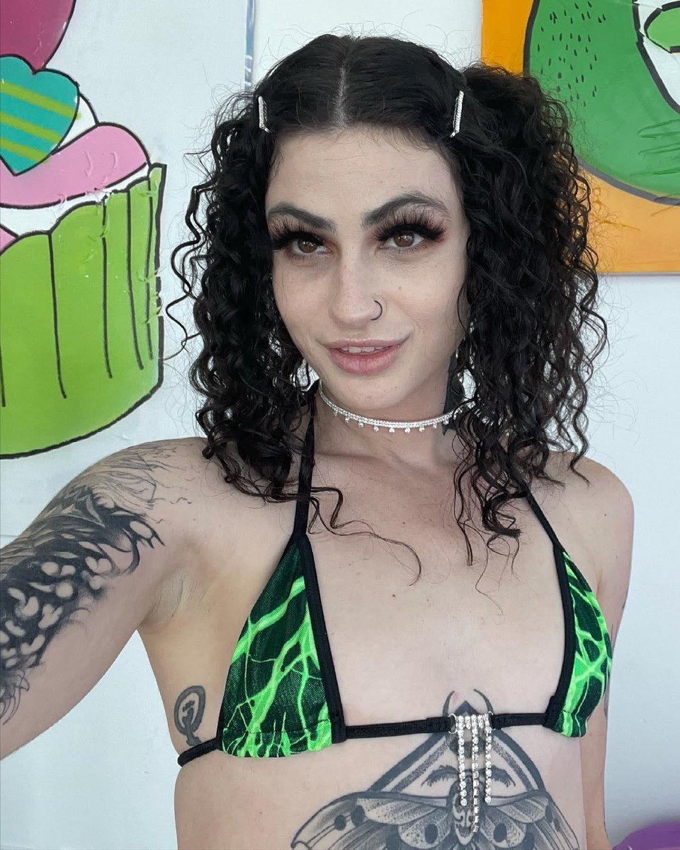 Lydia Black on Twitter: "I think I need to bring the piggy tails back