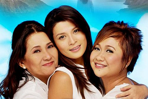 cinefilespod's tweet photo. JUST IN: 100 directed by Chris Martinez and starring Eugene Domingo, Mylene Dizon, and Tessie Thomas is NOW AVAILABLE ON NETFLIX! https://t.co/v8Oa9ORZkN