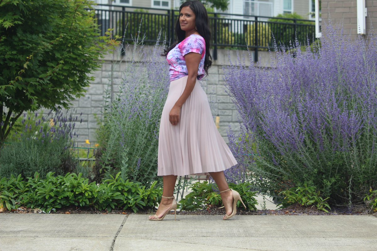 _AutumnSeason's tweet image. Some of my work💕 #TieDye #IceDye #AlittleClassy