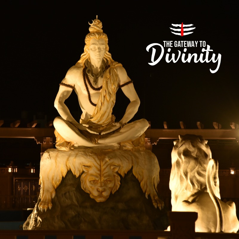 MPTourism's tweet photo. Two grand gateways, arcade of ornate pillars, gushing fountains and panel of murals, welcome worshippers to an extraordinary world, #MahakalLok.

Plan a spiritual trip to the home of gods #Ujjain and soak in the divinity.

https://t.co/GovdkF7dbx https://t.co/w0kEFCGPSp