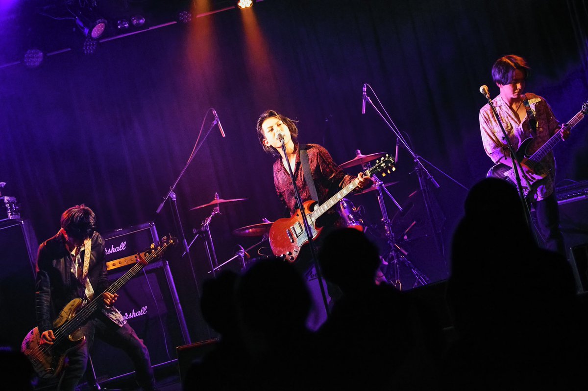 昨日はMelotrick Liveに出演して頂いた勃起★銃、無限会社NUT、Jessica、そして見に来てくださった方々ありがとうございました！！

開演から最後まで最高に楽しいライブになりました！！

photo by @nkwkzh