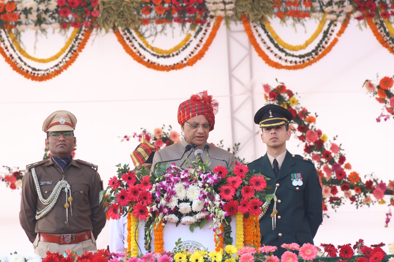 राज्यपाल ने मोरहाबादी में फहराया तिरंगा- The Governor hoisted the tricolor in Morhabadi