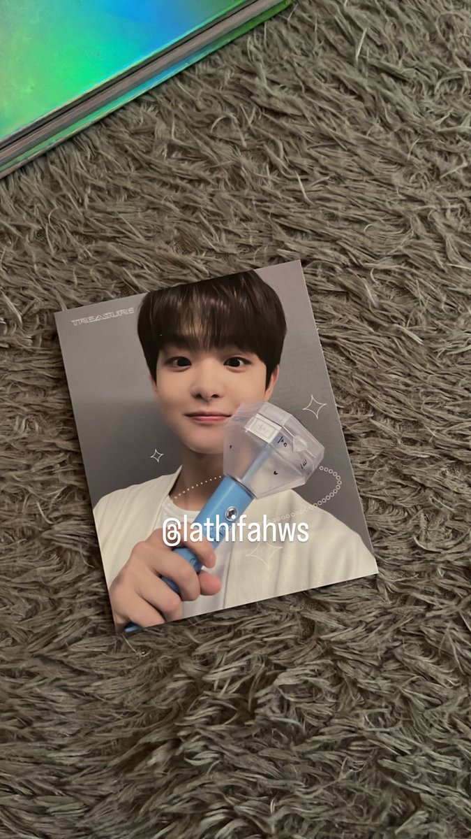 lathifahws's tweet photo. [Help LIKE RT]

WTS / want to sell 
TEULIGHT (TREASURE Official Lightstick) PRELOVED + 2021 Welcoming KIT-video (sealed)

-Ready kamar
-Fullset (ls+box+pc jihoon)
-Kondisi masih oke bgt!
-Baru 1x pake pas SHI
-DM untuk detail &amp; harga
📍TangSel
🍊boleh oren

t. wts wtb ls treasure https://t.co/hqY8o7xoXp