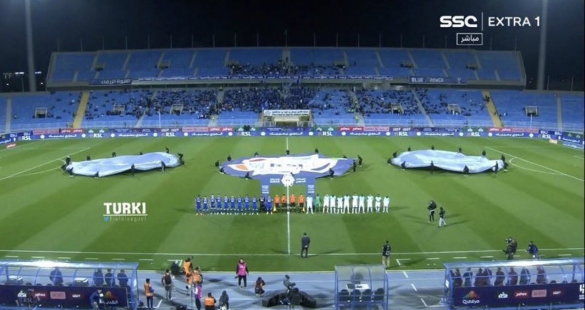 r_7_a1's tweet photo. #الهلال_يصطف_جانب_ابطال_العالم

رغم هلاليتي اريد الاعتراف 

بعد صفقة الدون رونالدو 

الجماهير هجرت المدرجات 

الكبار والصغار شجعو النصر 

#النصر_الاتحاد https://t.co/OHBqsF8Fv1