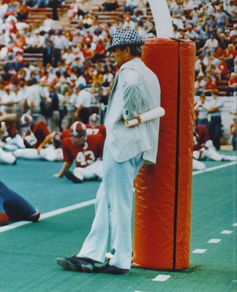 TheWBBFilm's tweet photo. On this day 40 years ago we lost a great Coach. Paul W. Bear Bryant passed away January 26 1983. It was a sad day in the state of Alabama and around the country. But his legend lives on. The Wishbone Boys DVD is available at https://t.co/wwu5FkuFVK https://t.co/1m4elQog0J