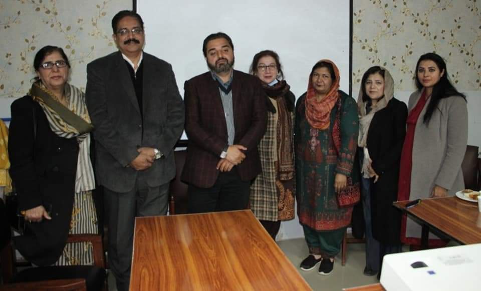 AMCOfficial20's tweet photo. A hands-on workshop on Urodynamics was arranged after the accreditation of Urogynae as a gynaecological subspecialty. 

Senior faculty from both the Gynaecology and Urology departments participated in the workshop. https://t.co/JrqA2XmJPh