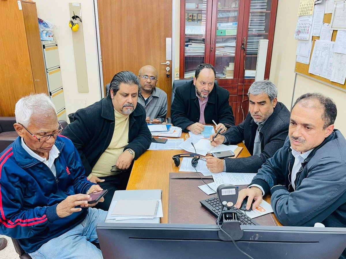 LibyanSteel's tweet photo. الأربعاء 25 يناير 2023م
 عُقد اجتماع عبر تقنية الاتصال عن بعد بين إدارة تشغيل مصانع الاختزال المباشر وشركة ميدركس الأمريكية؛ صاحبة تقنية الاختزال المباشر المستخدمة بالشركة. وذلك لغرض مناقشة أسباب حدوث إعادة الأكسدة لغبار الحديد الإسفنجي بالوحدتين الأولى والثانية للاختزال المباشر https://t.co/0b8UjiiGOi