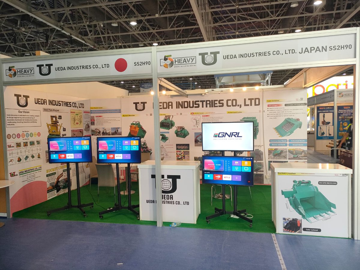 ns_exhibition's tweet image. A graphic designer can help you create a variety of materials for your exhibition, such as brochures, posters, banners, and displays. 

Visit: bit.ly/3WDVuaW

#exhibition #graphicdesigner #displaystand #graphics #dubai #uae