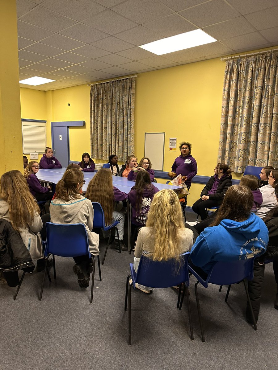 3rd Bilston Guides & Rangers tweet media