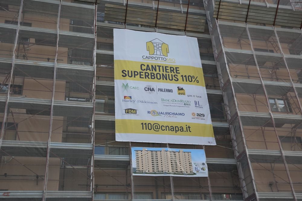 socialmiliac's tweet image. #Entilocali, shopping sui crediti fiscali derivanti da #bonusedilizi: dopo la provincia di #Treviso, ora anche la #Sardegna vuole acquistare crediti d'imposta, da utilizzare in compensazione “orizzontale” a fronte dei debiti fiscali maturati dall'ente. Su @ItaliaOggi