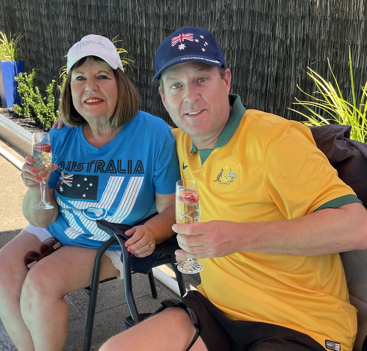 JAdamsSSDD's tweet image. Here’s cheers to another lap around the sun &amp;amp; happy birthing day mum!! Happy Australia Day, the best country in the world! Aussie Aussie Aussie!!!