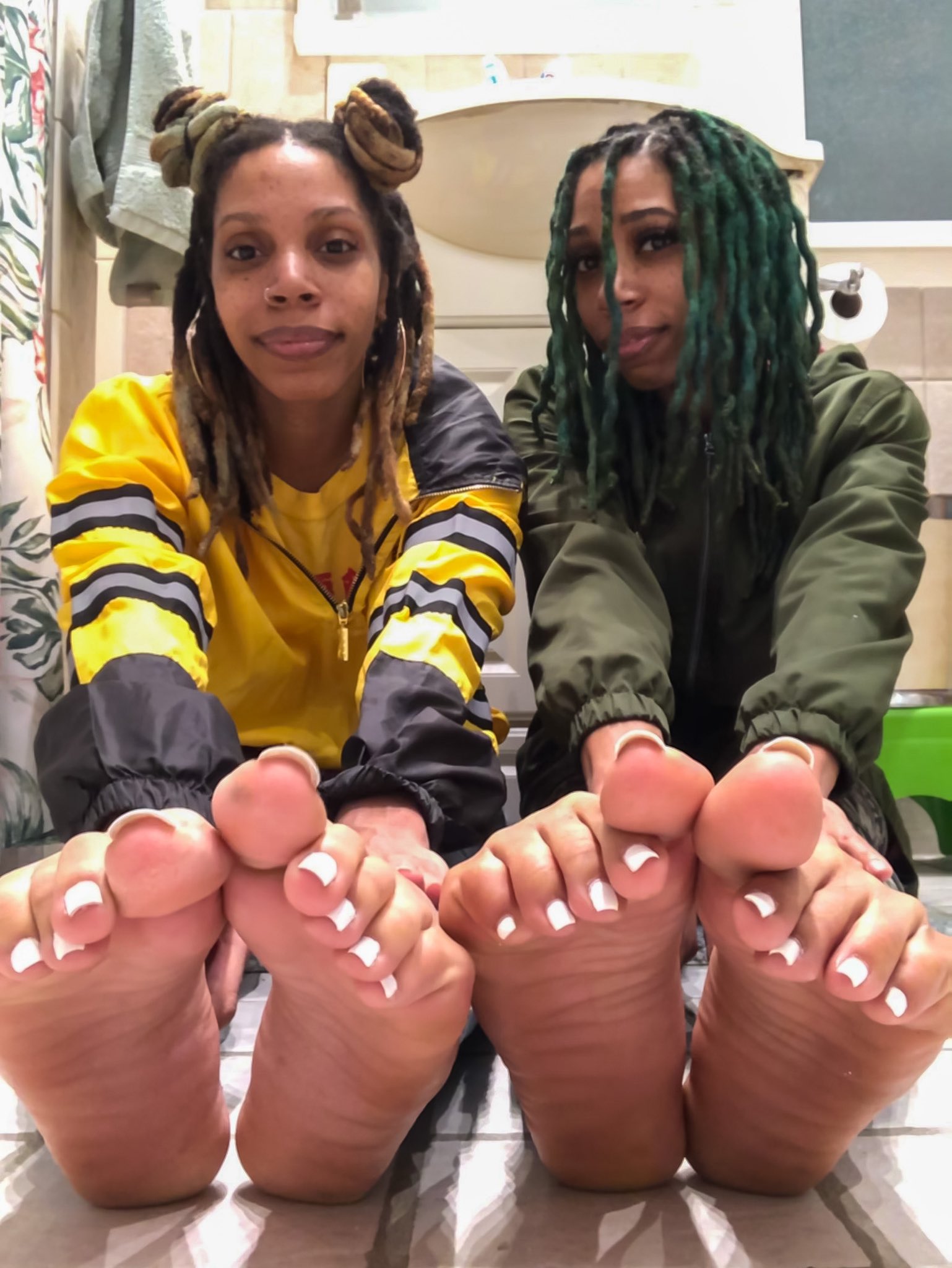 Goddess Ayla on Twitter "Twin white toes ThrowbackThursday soley4you