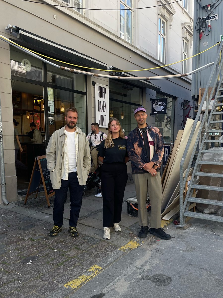 The Austrian 🇦🇹 graphic designer Andrea Eiber wanted to gain new experiences. Read about her <a href="/EYEprogramme/">Erasmus for Young Entrepreneurs</a> exchange with Martin Bek from Denmark 🇩🇰 here: bit.ly/3DiBDHj

Interested? Contact us➡📧eye@eu-placements.de

#erasmusforyoungentrepreneurs #graphicdesign #design