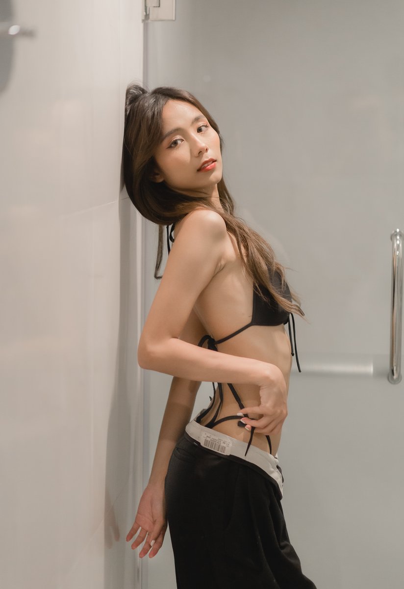 wintersessy's tweet photo. อากาศร้อนแบบนี้🥵
#สาวสวย #สาวเซ็กซี่ #เซ็กซี่  #รีทวิตให้ด้วยน้า  #ฝากติดตามด้วยนะคะ #ฝากกดติดตาม #สาวน่ารัก #สาวไทย #สาวผมสั้น #นางแบบ #ยิ้มสวย #สวยบอกต่อ #เน็ตไอดอล  #นางแบบ  #หุ่นดี #sexy #Thailand #สล็อตเครดิตฟรี #รับเครดิตฟรี50บาท https://t.co/auyuaySozr