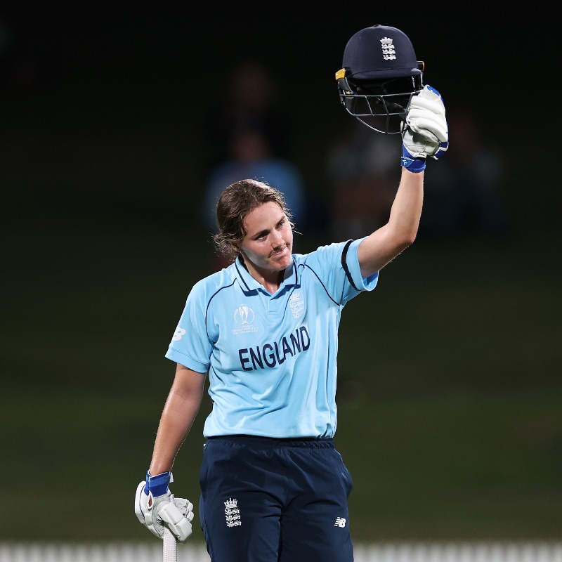 ICC's tweet photo. England's talismanic all-rounder caps off a phenomenal 2022 with the Rachael Heyhoe Flint Trophy for ICC Women’s Cricketer of the Year 👌

#ICCAwards