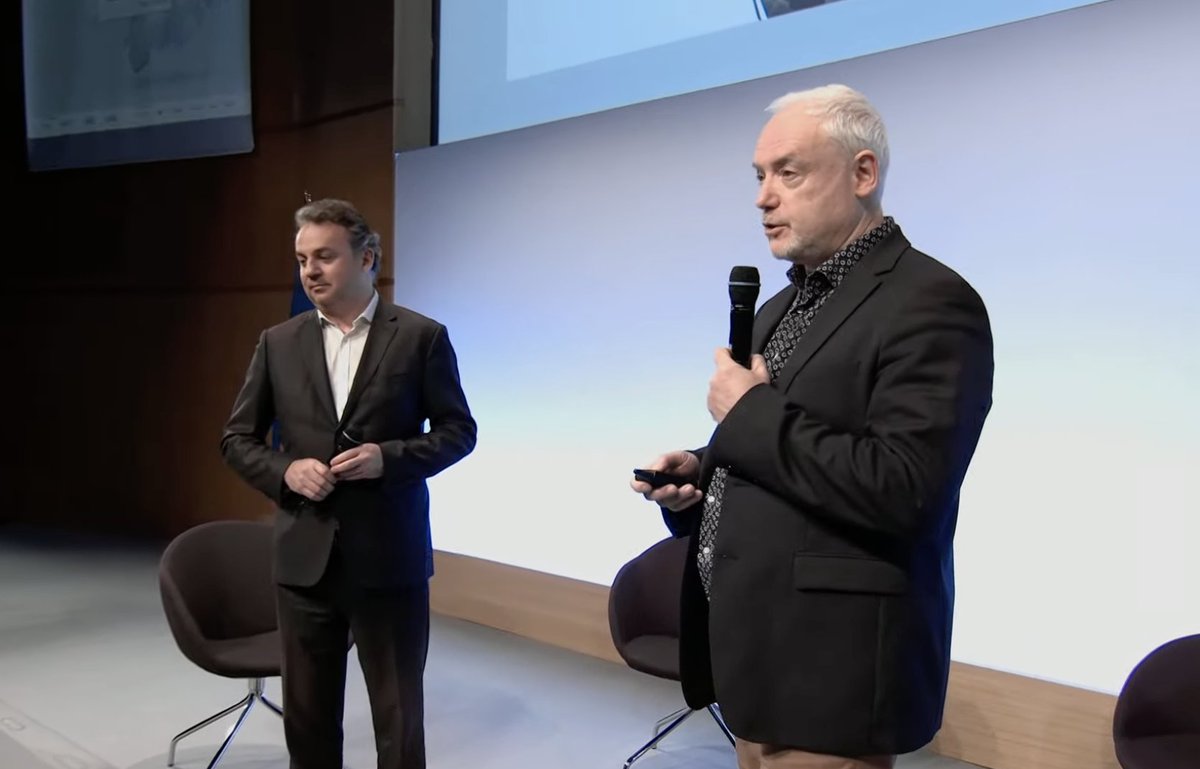 📣 Keynote de <a href="/MarcusGoddard/">Marcus Goddard</a> et <a href="/JeanRmiGratadou/">Jean-Rémi Gratadour</a> au sujet de ChatGPT et des nouvelles intelligences artificielles génératives.

En direct : youtube.com/watch?v=puvj--…