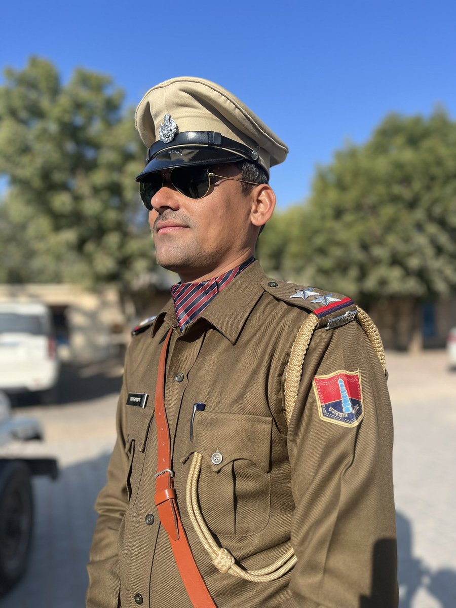 आप सभी को 74 वें गणतंत्र दिवस की हार्दिक शुभकामनाएं। 🇮🇳🇮🇳