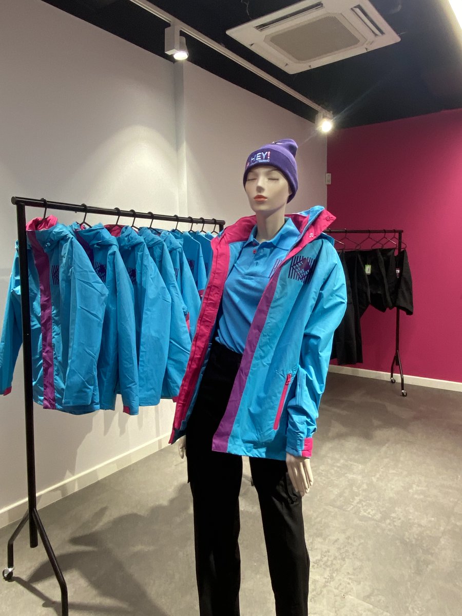 HEY! Volunteering tweet media