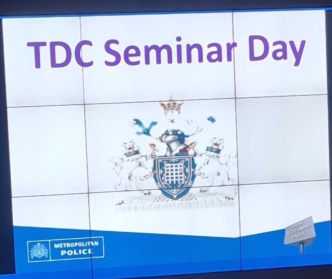 NewMetPC's tweet photo. Learning day today! Important sessions being put on by @TrainingMPS to expand the knowledge of current trainee detectives.

This is the final thing required for me to complete my workbook! Then, hopefully, all signed off and confirmed as a detective! 🤞🤞 https://t.co/8txQj57Szx
