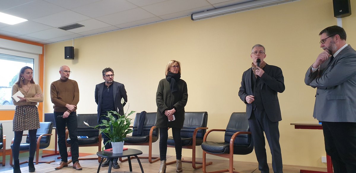 Préparer ensemble les générations futures au monde de demain ! Lancement de la journée école-entreprise du #CLEE #Cognac <a href="/LPOJeanMonnet16/">Lycée MonnetCognac</a> <a href="/acpoitiers/">Académie de Poitiers</a>