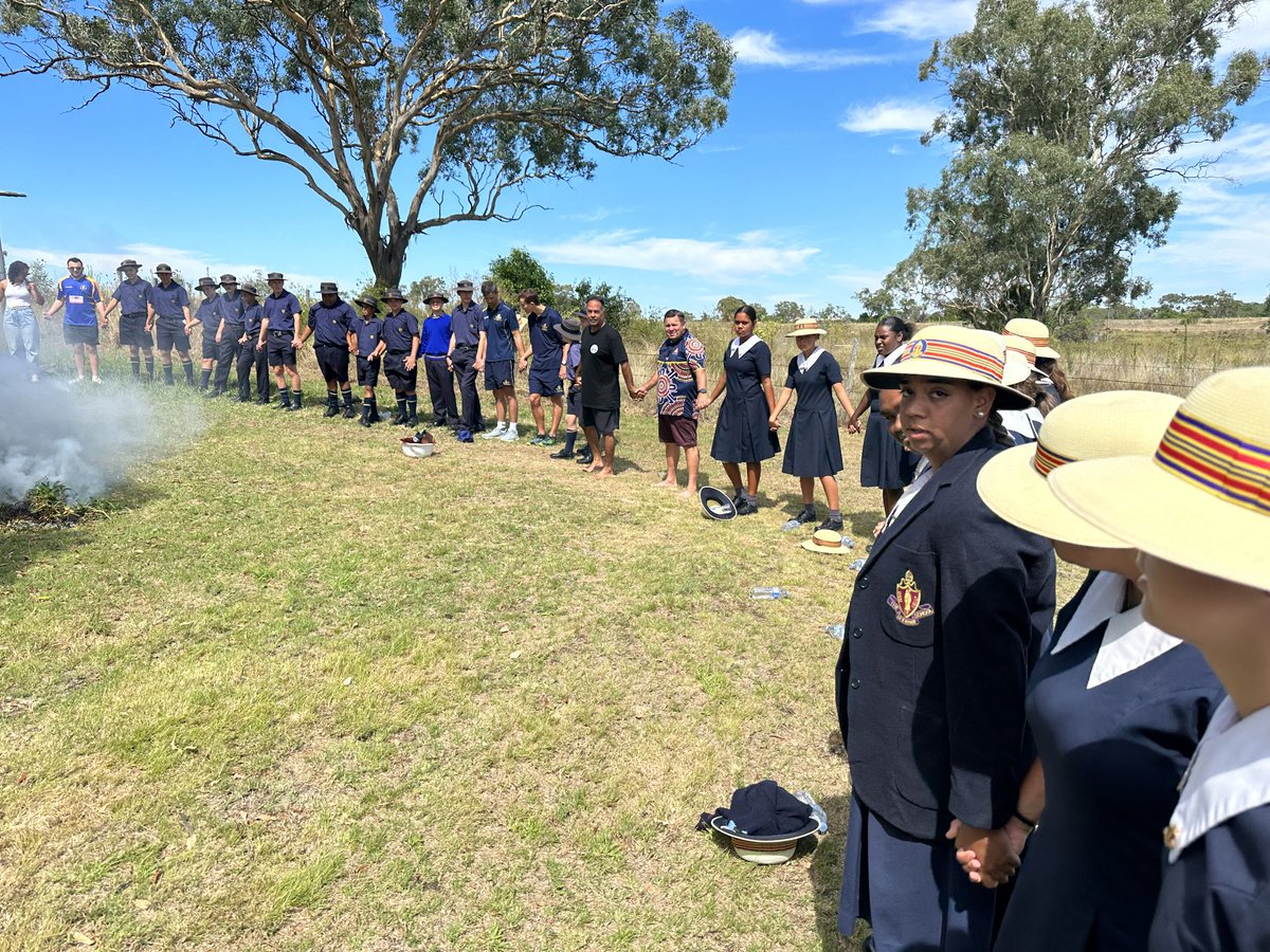 Standing ground on Country in Toowoomba today .Nearly 100 students of Aboriginal and Torres Strait Island background were welcomed on Gummingurru today.It was a time to remember,share and connect with this Country ant the journeys of UniSQ.Thank you Country.