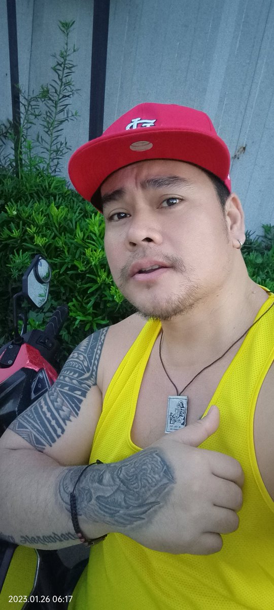 AlejandroFrigi1's tweet photo. Yayaman💰💰💰💰 ka rin at makakapiling mo mga anak mo soon...
Makakapagtravel abroad ka kasama Nanay at mga anak mo👏👏👏🙏🙏🙏🙏 https://t.co/btgP7yPYKz