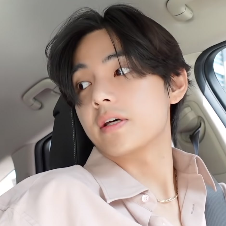 doll bts (@hourlydollbts) on Twitter photo 