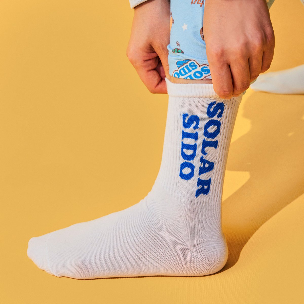 🐢: "Yong! King! I love you!"
It’s finally tomorrow!
We can wear couple items together!

🐢용또니: “용!! 왕님덜~ 사랑한우~”
드디어 내일! 우리 커플템 장착 가능!

굿즈 미리보기: sbsb.kr/solardkpc_TW_or

#solarsido #solar #solargoods #solarpajama #solarsocks #솔라 #솔라시도 #memez