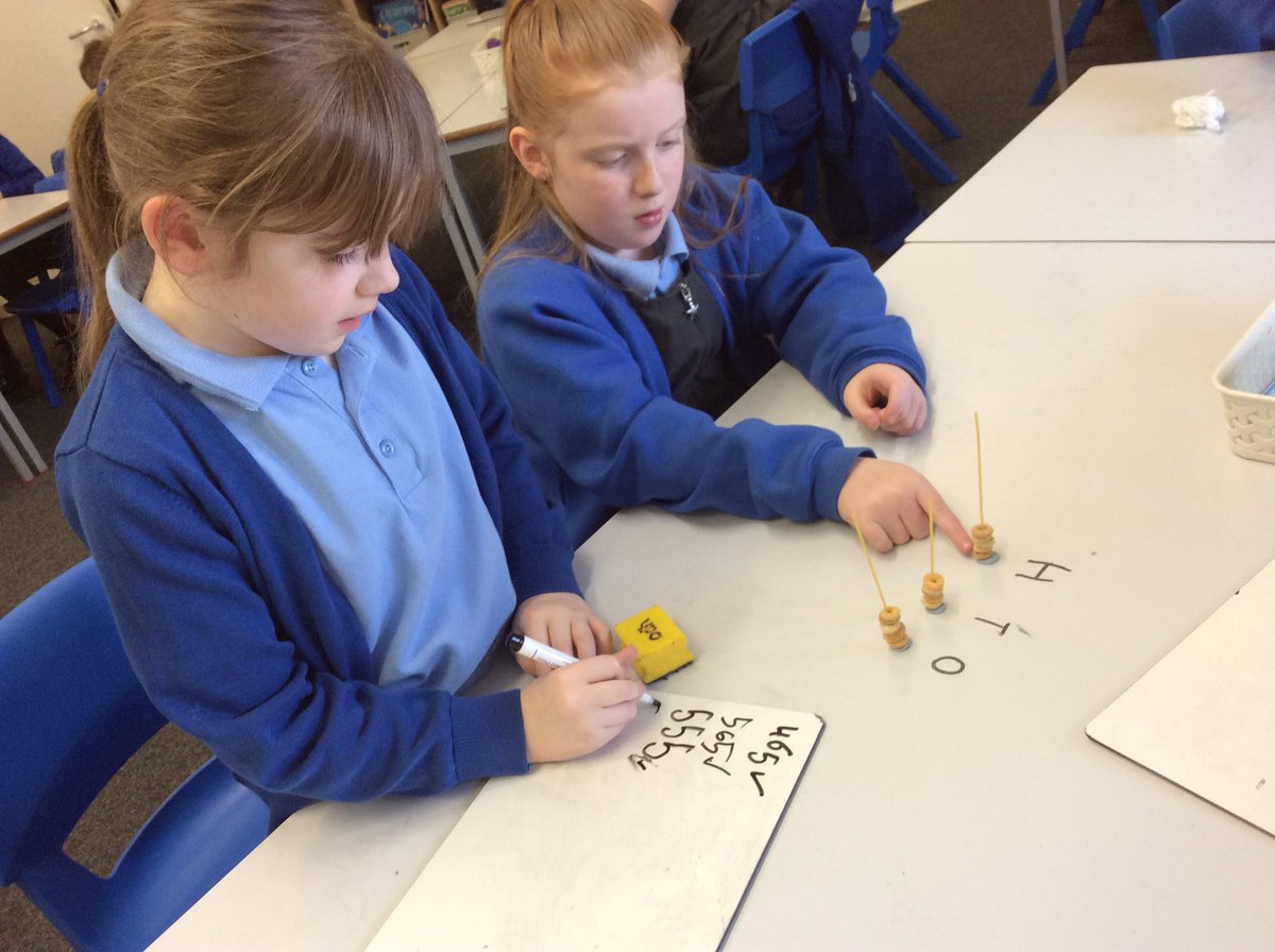 BedfordYear3's tweet photo. Mrs King’s maths group have been adding and subtracting 1, 10 & 100 to 3-digit numbers. We made our own abacus to help us understand and this concept #abacus #3digitnumbers @BedfordPrimary https://t.co/32APGehacH
