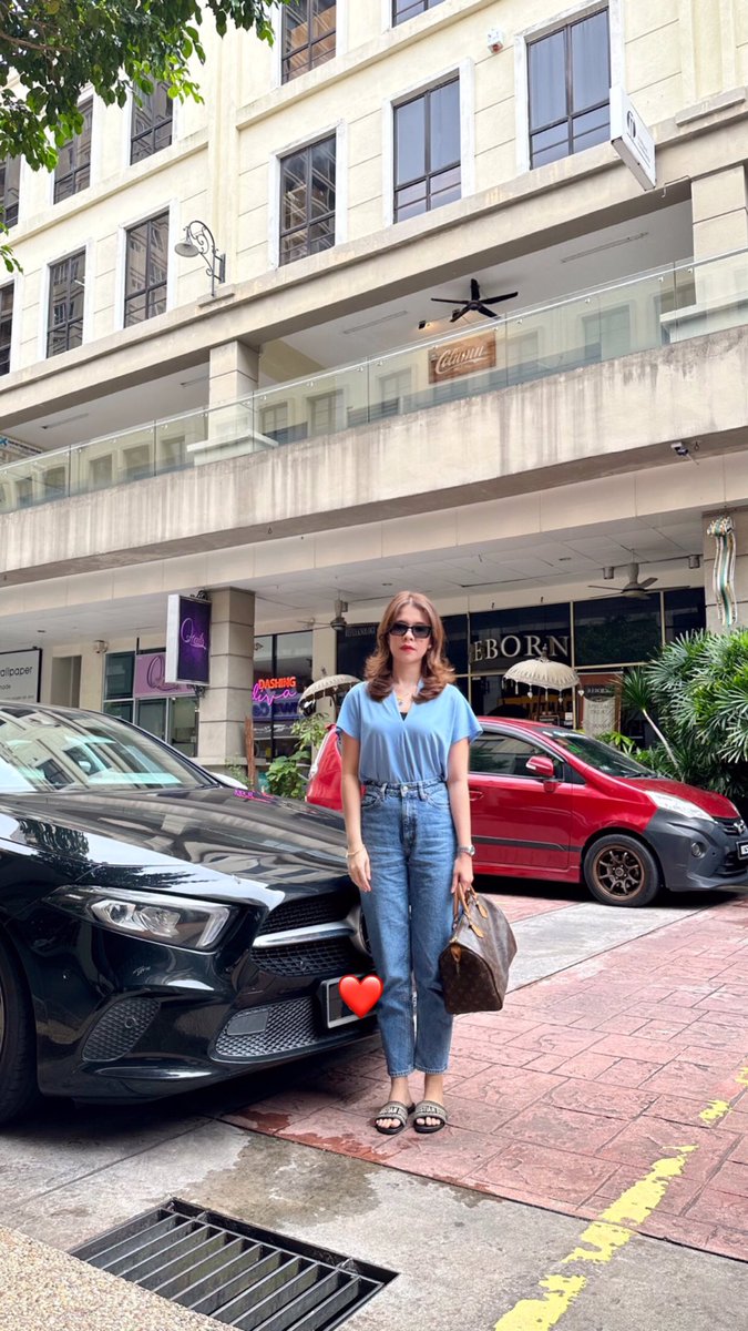 ZTSyahira's tweet photo. 💙 https://t.co/p80l4NbQpa