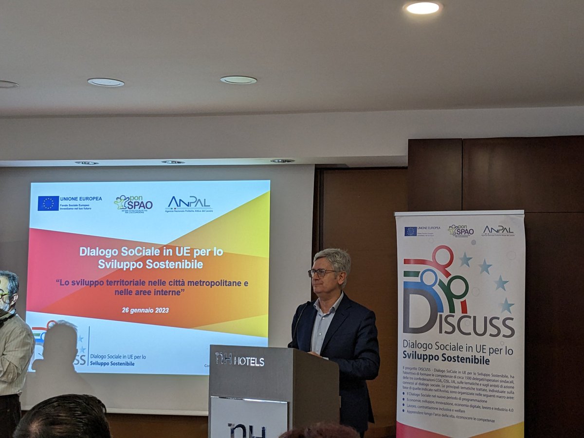 CislSicilia's tweet photo. Riprendono i lavori del seminario #Discuss aperti stamattina da Angelo Colombini. https://t.co/Cdb30P4ps8