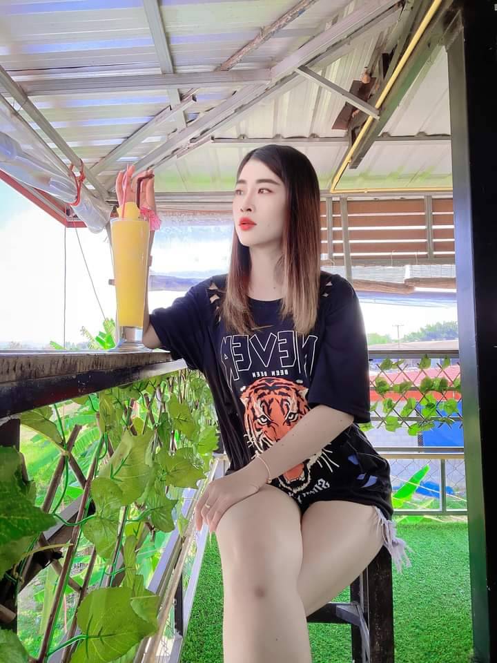 wanwan4455's tweet photo. อาจจะไม่สวยไม่น่ารักในสายตาใคร เป็นตัวของตัวเ��งมันดีที่สุดแล้ว...จริงไหม https://t.co/XU1CGxHCsQ