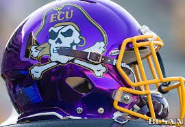 tye_hylton's tweet photo. #AGTG Extremely blessed to receive an Offer to East Carolina University @ECUPiratesFB @coachmogridge @ECUCoachHouston @CoachOdierno @CoachProth @OviedoFBRecruit @BigPlayRay50 @ChadSimmons_ @Andrew_Ivins https://t.co/9OKgmIJTpD