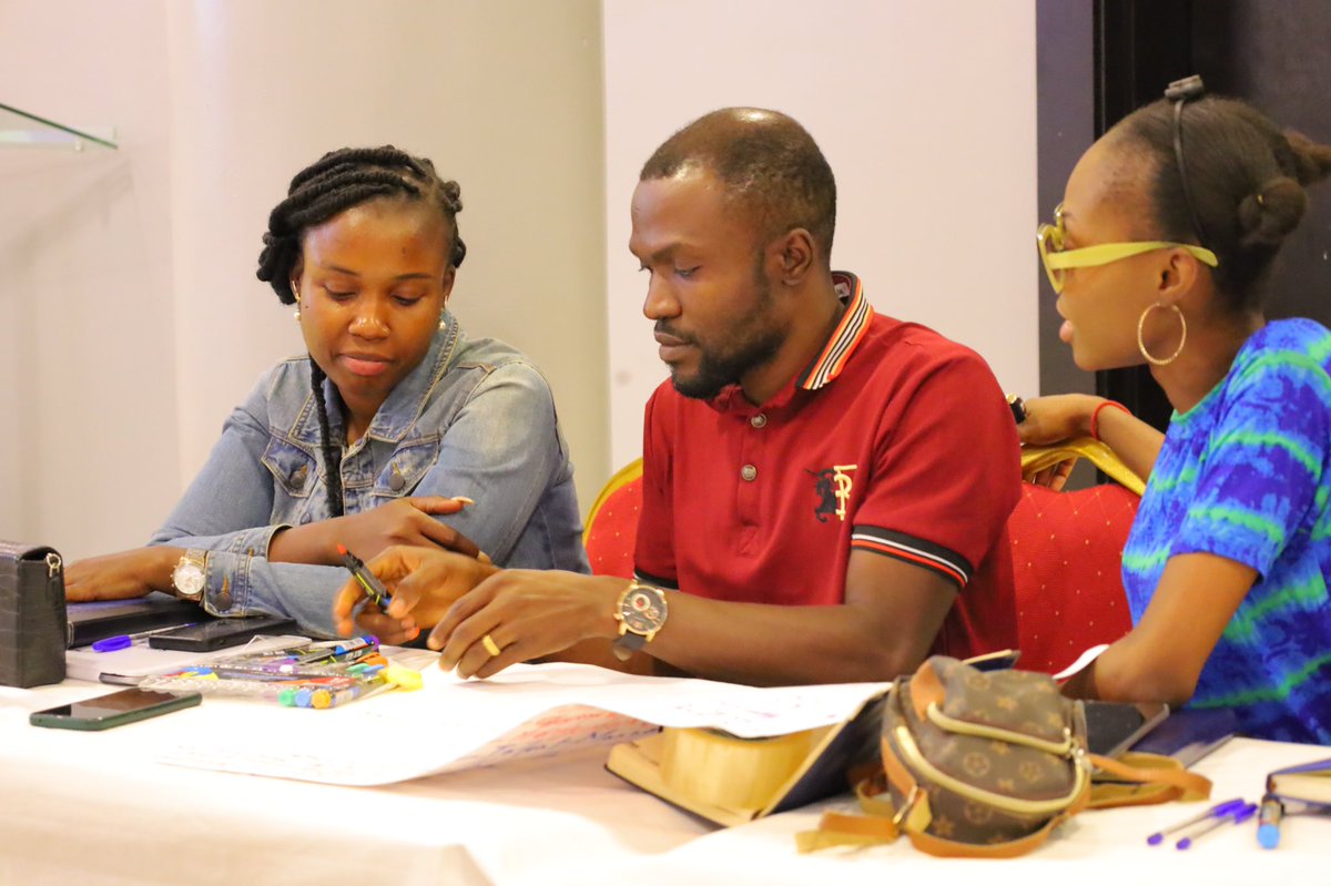 Areai4Africa's tweet photo. Now equipped with clarity and strategic direction, we are able to forge ahead stronger in 2023!
#AREAi #AREAi4Africa #HumansofAreai #LearningWithoutBarriers #PlanningDay #ThrowbackThursday #StrategySessions #StrategicPlans #EqualsInTech #ImpactForChange #EducationChampions https://t.co/p7cwF9f6LN