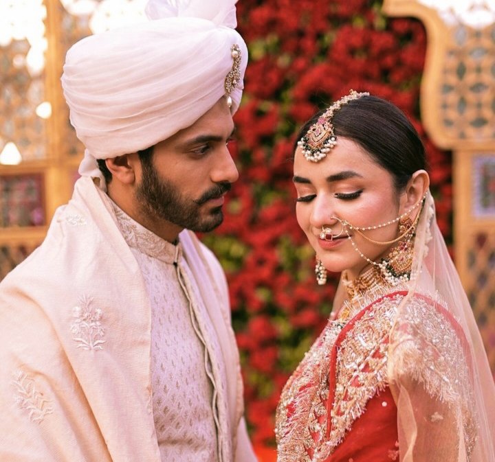 PrincessZartaj's tweet photo. The real Pathaan 🔥
#TereBin #WahajAli #YumnaZaidi #Meerasim #Yumhaj #ShahRukhKhan𓀠 #Pathaan https://t.co/qal3g3ysYY