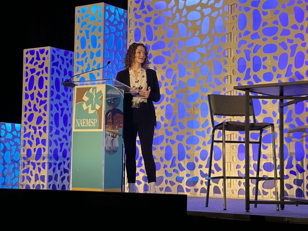 Incredibly insightful #keynote address kicking off #NAEMSP2023. Family of #OOHCA survivors as co-patients a core concept for #EMS clinicians, hospital staff, rehab, and follow-up. Also, #911Dispatcher pre-arrivals are key to surviving OOHCA!
