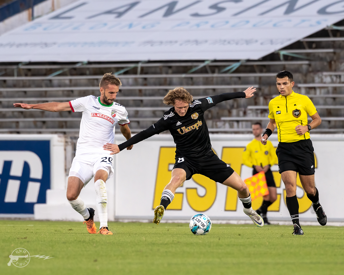 RCRedArmy's tweet photo. Goodbye Time - Ethan Bryant USL1 Young Player of the Year is moving on up. Amazing watching this kid grow into a strong player, he's got a mountain of potential. We'll also miss his flowing locks. #lookbetterinred #rvaisred #sufr #usl1 #supportyourlocal #rva #rcra π· @RVAHub https://t.co/iaIu73yhUX