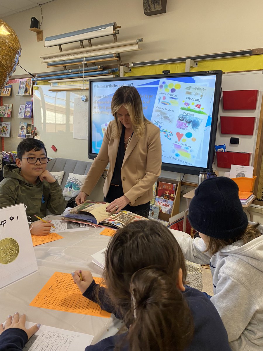 Jessica Liakonis tweet media