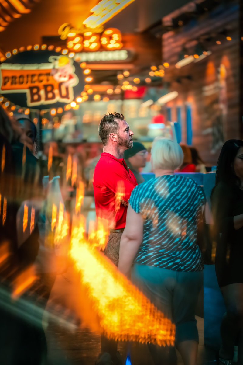 Fremont Street Experience
.
#urbanart #streetphotography #lasvegas #fremontstreet #oldvegas #photography #nft #nfts #usa