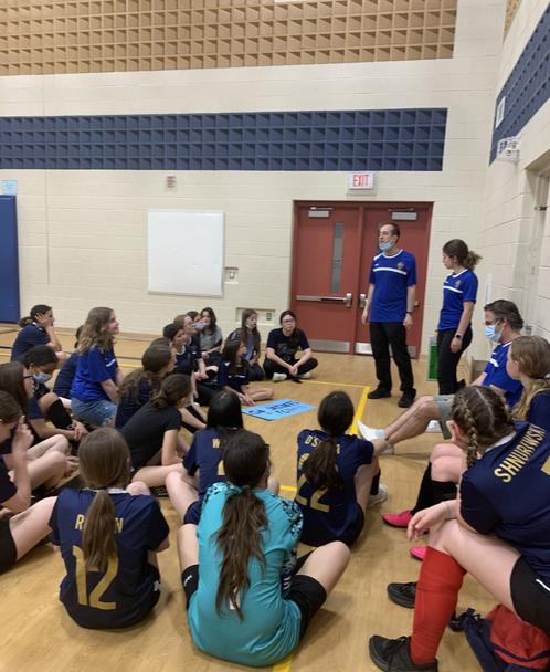 DavidBGrossman's tweet photo. “If you build good relationships, take an interest and find out what motivates people, you can have a huge impact on a person.” Superb words from @AslettMatthew in my series for @coaches_ont 
https://t.co/nbcl1R7YPh https://t.co/H3lhRUw4su