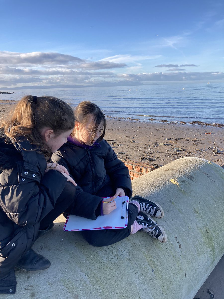 DoonfootPrimary's tweet photo. @literacysac Doonfoot P6 pupils writing poetry in their local environment 🌊☀️ https://t.co/F13RW3hJCG