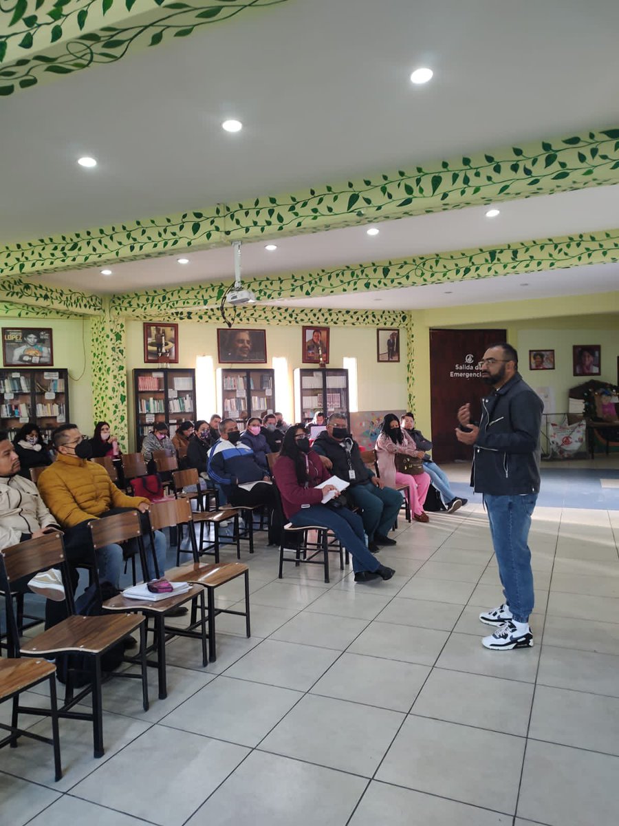 161EPO's tweet photo. EPO 161, iniciamos la Jornada de Acompañamiento, con el tema Liderazgo comprensivo, dirigido por el Mtro. César Rodrigo Báez Serrano @Bg48Supervision
@EdomexDgfa
@HectorUlisesCG1
@NoeOrtegaCamac1
@dbg_epoem
@SBGOriente
@gerardomonroy
@israeljerol
#JornadasDeAcompañamiento
#EMS https://t.co/Z7YFE6GD2X