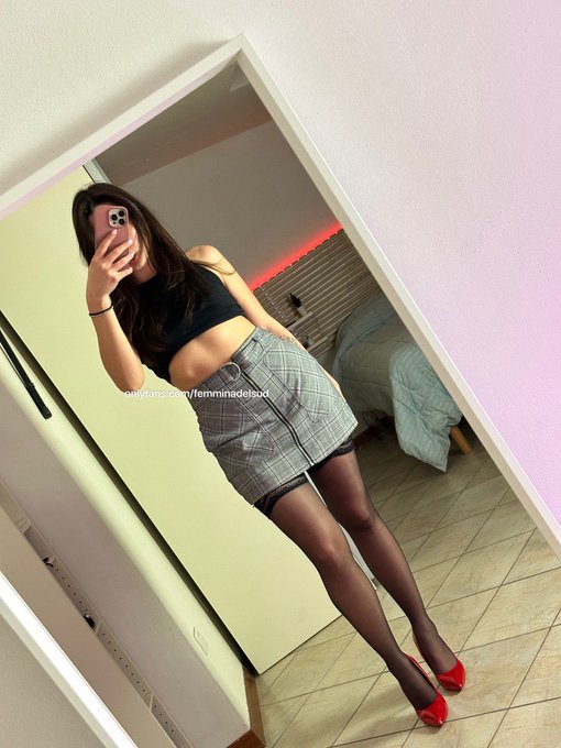 I have a surprise under my skirt.. https://t.co/A1SoTK5bcB 👈🏻 https://t.co/ReMHdBMKeB<a href="/tag/sexy"class="tags"><span>#sexy</span></a><a href="/tag/fitnessgirl"class="tags"><span>#fitnessgirl</span></a><a href="/tag/onlyfans"class="tags"><span>#onlyfans</span></a>